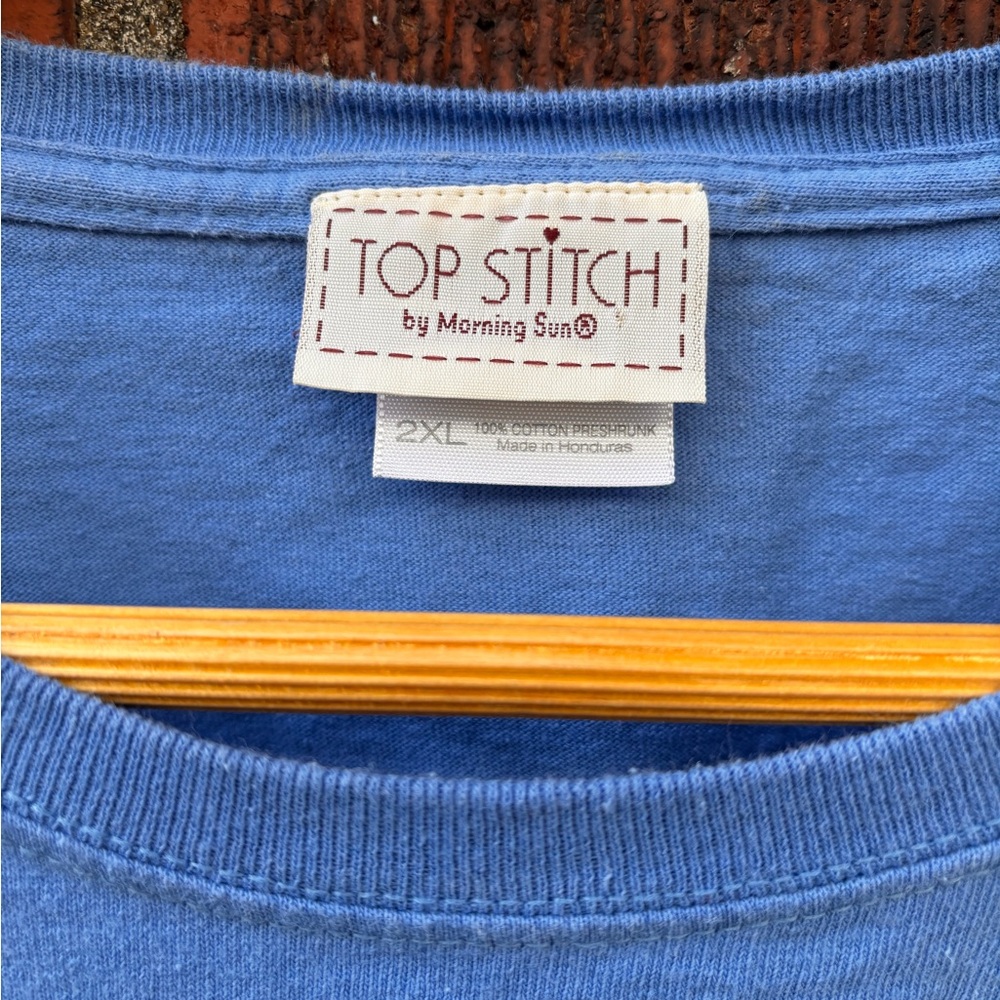 Grandma core 90’s embroidered bird blue t shirt - Picture 3 of 4